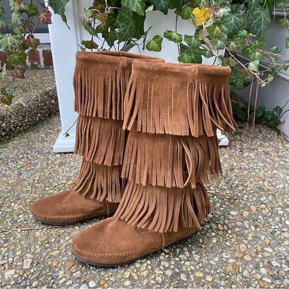 Minnetonka suede fringe Indian Native American boots 5 - Picture 1 of 6
